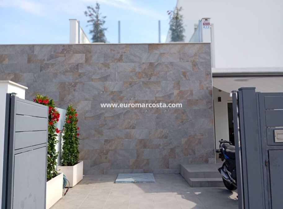 Objekte zum Wiederverkauf - Villa freitstehend - Daya Vieja