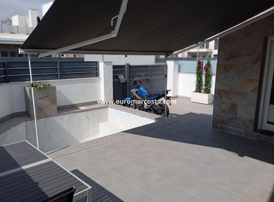 Objekte zum Wiederverkauf - Villa freitstehend - Daya Vieja