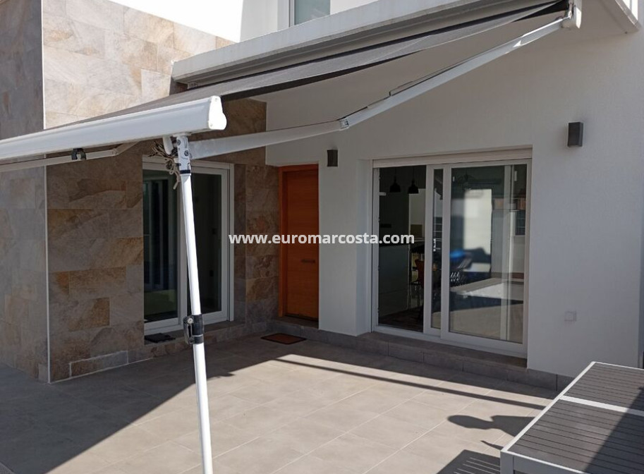 Objekte zum Wiederverkauf - Villa freitstehend - Daya Vieja