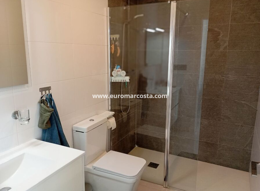 Objekte zum Wiederverkauf - Villa freitstehend - Daya Vieja