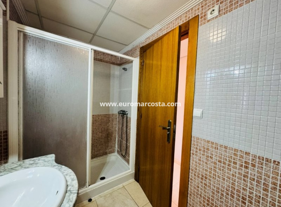 Sale - Apartment / flat - Torrevieja - TORREVIEJA