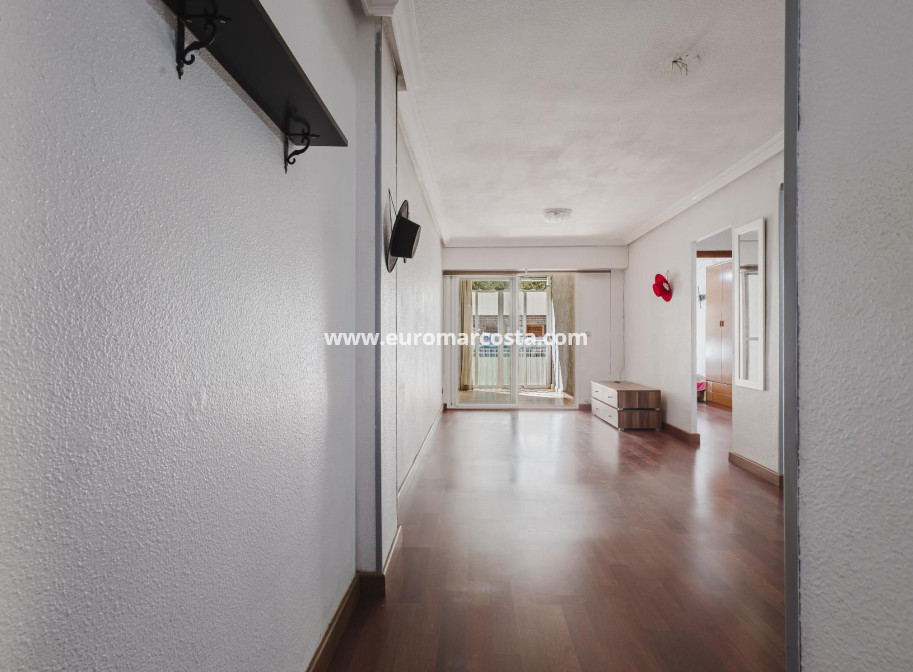 Venta - Apartamento / piso - Torrevieja - TORREVIEJA