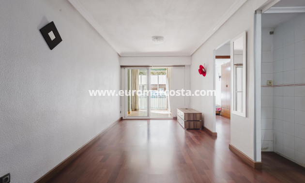 Venta - Apartamento / piso - Torrevieja - TORREVIEJA