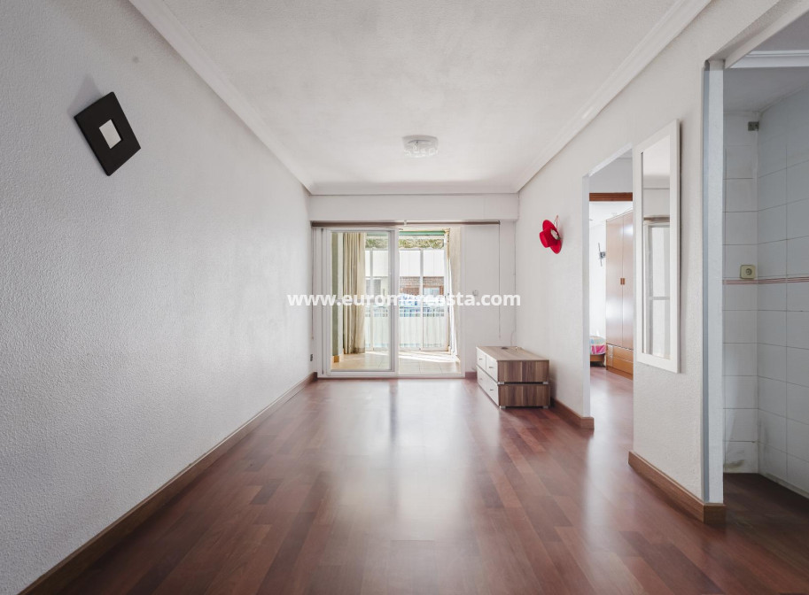 Venta - Apartamento / piso - Torrevieja - TORREVIEJA