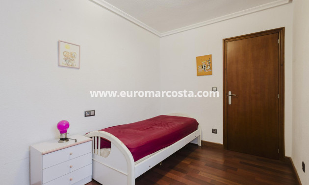 Venta - Apartamento / piso - Torrevieja - TORREVIEJA