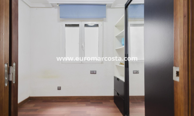 Venta - Apartamento / piso - Torrevieja - TORREVIEJA