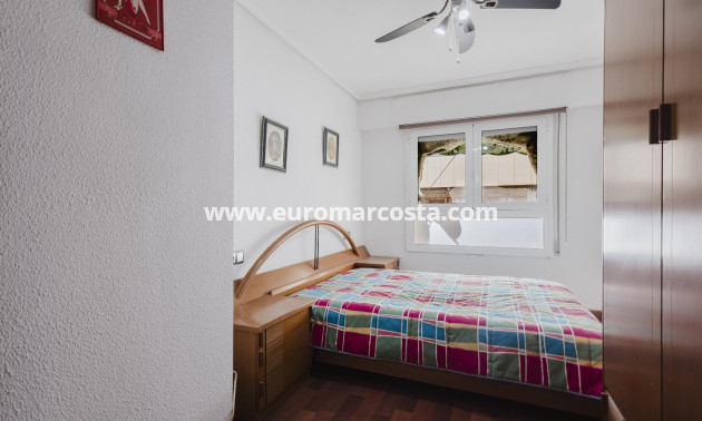 Venta - Apartamento / piso - Torrevieja - TORREVIEJA