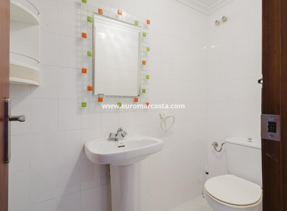 Venta - Apartamento / piso - Torrevieja - TORREVIEJA