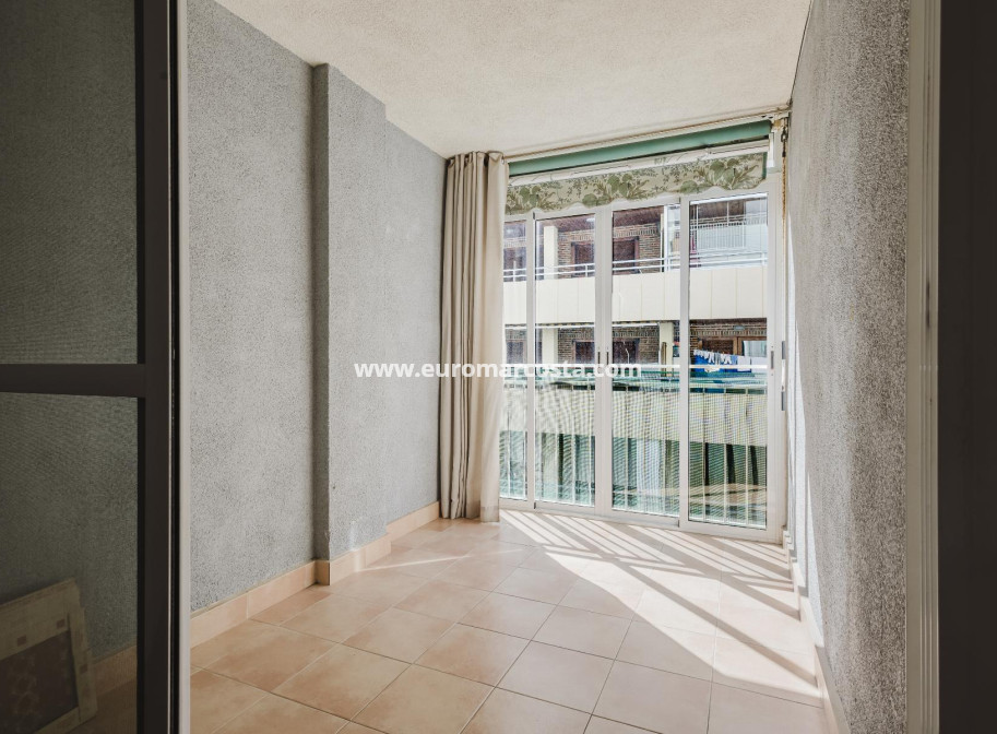 Venta - Apartamento / piso - Torrevieja - TORREVIEJA