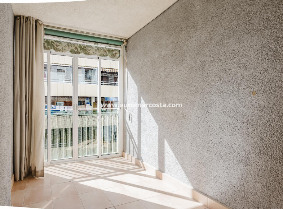 Venta - Apartamento / piso - Torrevieja - TORREVIEJA