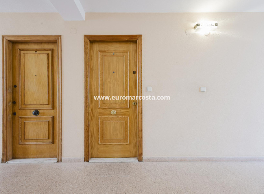 Venta - Apartamento / piso - Torrevieja - TORREVIEJA