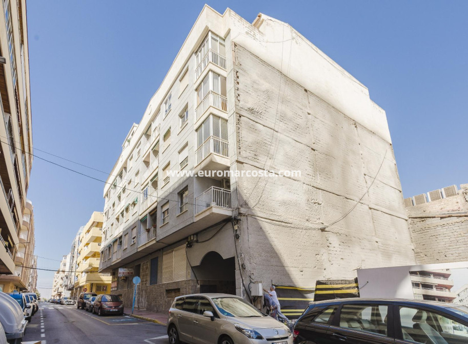 Venta - Apartamento / piso - Torrevieja - TORREVIEJA