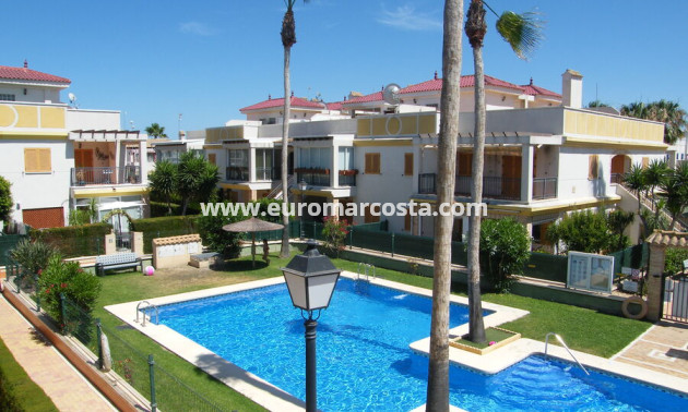 Venta - Apartamento / piso - Daya Vieja