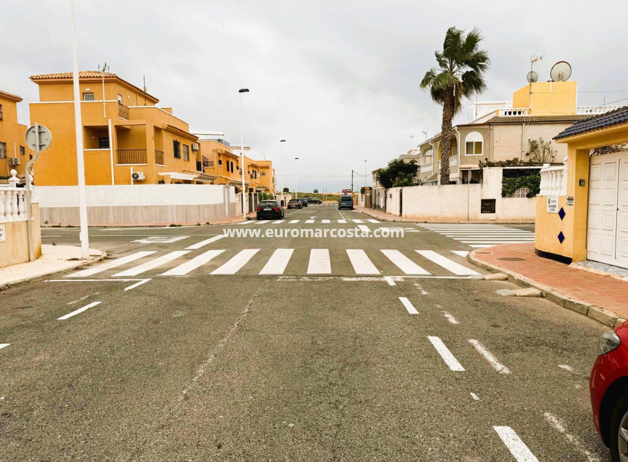 Objekte zum Wiederverkauf - Quad - Torrevieja - TORREVIEJA