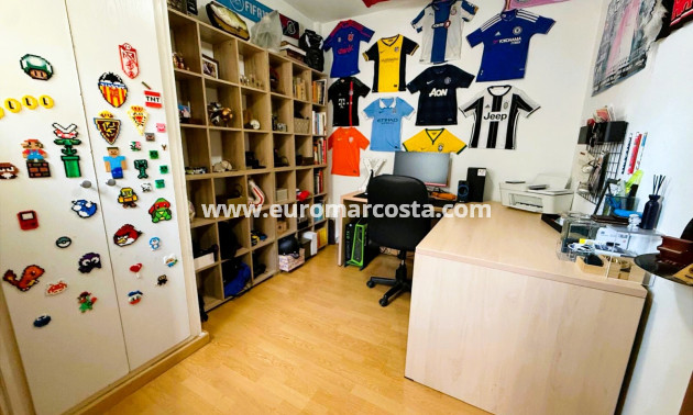 Objekte zum Wiederverkauf - Quad - Torrevieja - TORREVIEJA