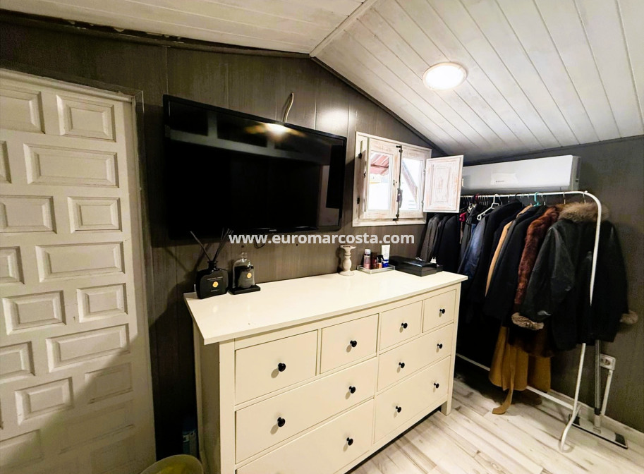 Objekte zum Wiederverkauf - Quad - Torrevieja - TORREVIEJA