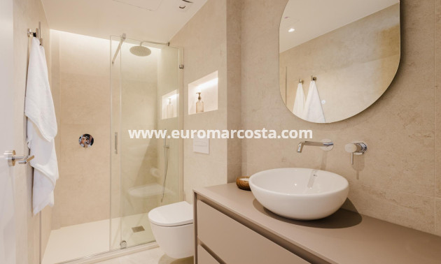 Sale - Apartment / flat - Torrevieja - TORREVIEJA