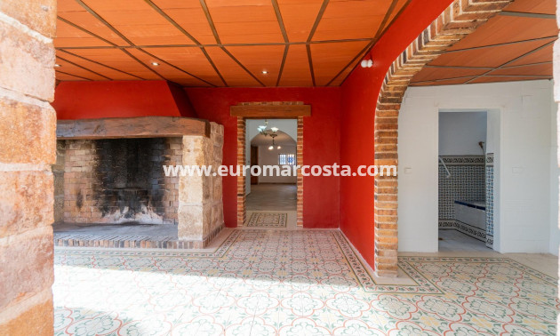 Sale - Villa - Torrevieja - TORREVIEJA