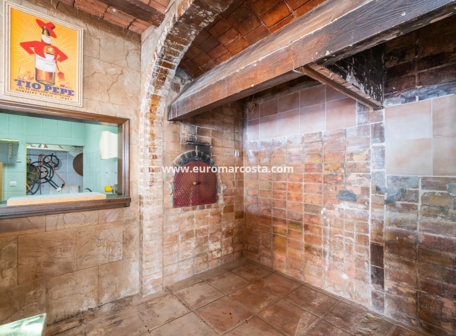 Sale - Villa - Torrevieja - TORREVIEJA