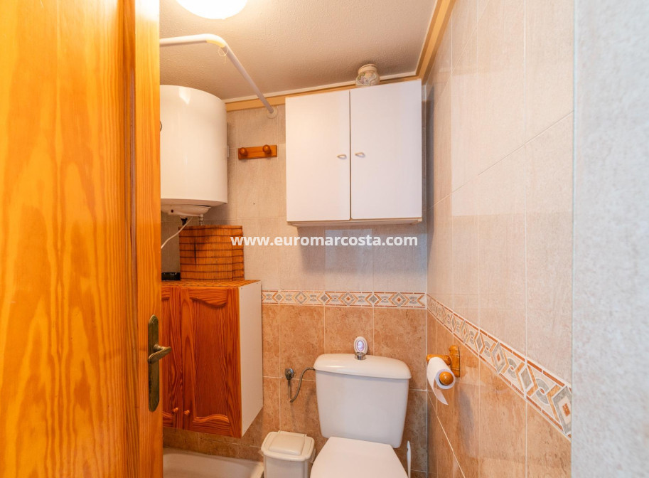 Sale - Townhouse - Torrevieja - TORREVIEJA