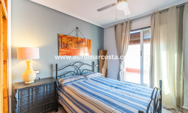 Sale - Townhouse - Torrevieja - TORREVIEJA