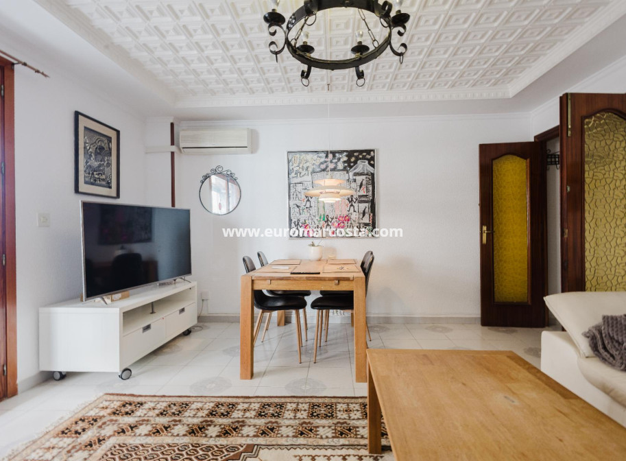 Objekte zum Wiederverkauf - Wohnung - Torrevieja - TORREVIEJA