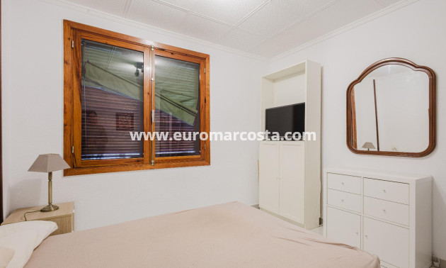 Objekte zum Wiederverkauf - Wohnung - Torrevieja - TORREVIEJA