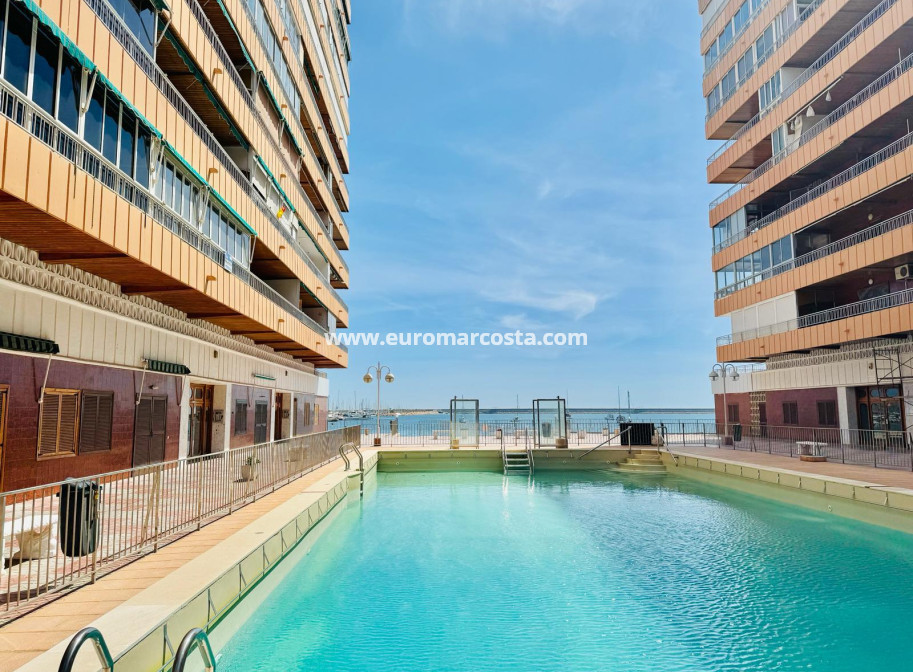 Objekte zum Wiederverkauf - Wohnung - Torrevieja - TORREVIEJA