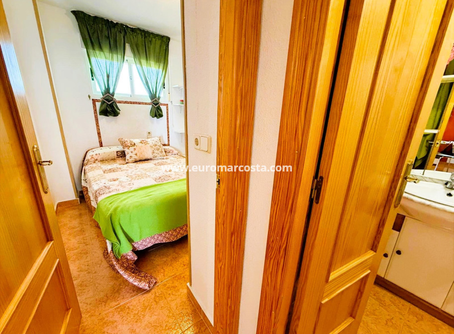 Venta - Apartamento / piso - Torrevieja - TORREVIEJA