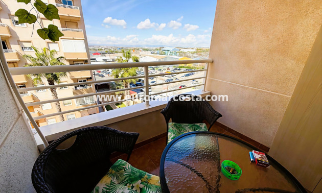 Venta - Apartamento / piso - Torrevieja - TORREVIEJA
