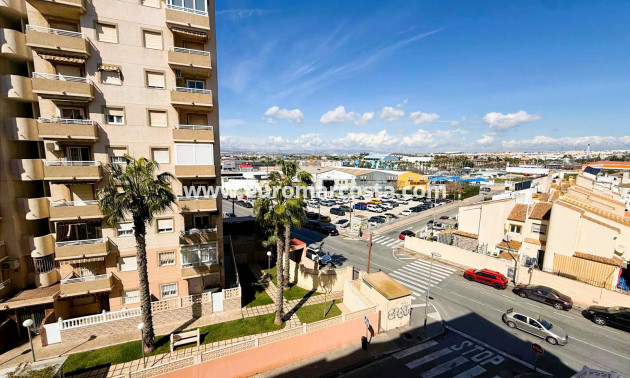 Venta - Apartamento / piso - Torrevieja - TORREVIEJA