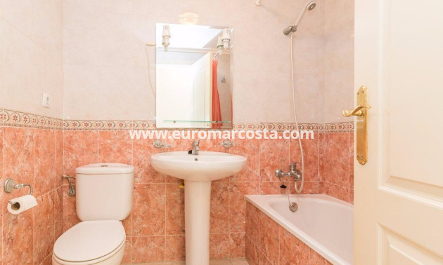 Sale - Apartment / flat - Torrevieja - TORREVIEJA