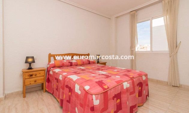 Sale - Apartment / flat - Torrevieja - TORREVIEJA