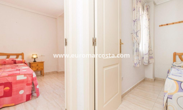 Sale - Apartment / flat - Torrevieja - TORREVIEJA