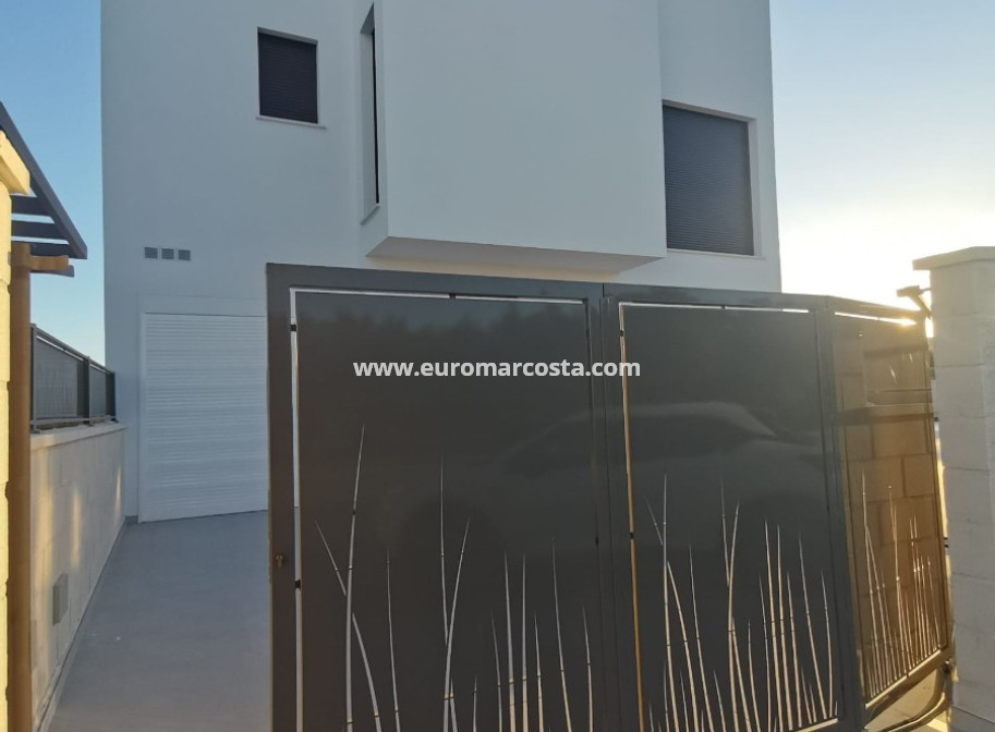 New Build - Villa - Los Montesinos