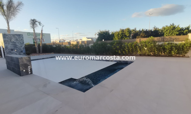 New Build - Villa - Los Montesinos