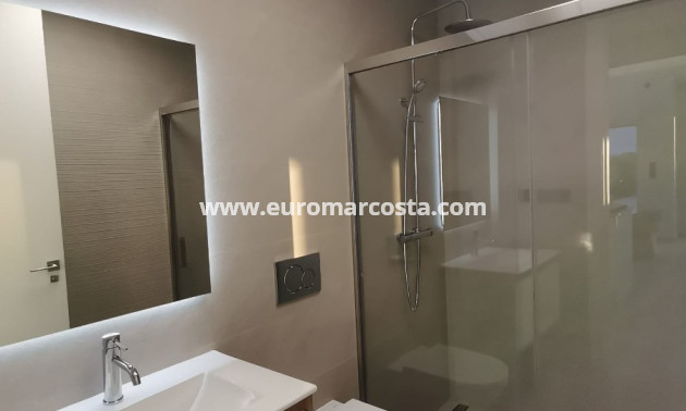 New Build - Villa - Los Montesinos