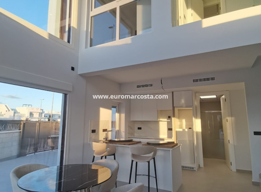 New Build - Villa - Los Montesinos