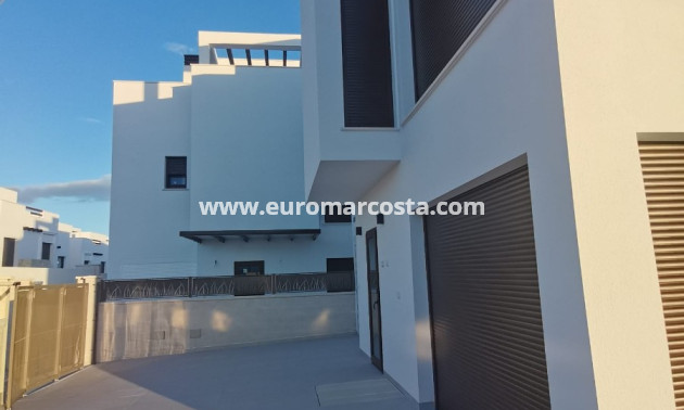 New Build - Villa - Los Montesinos