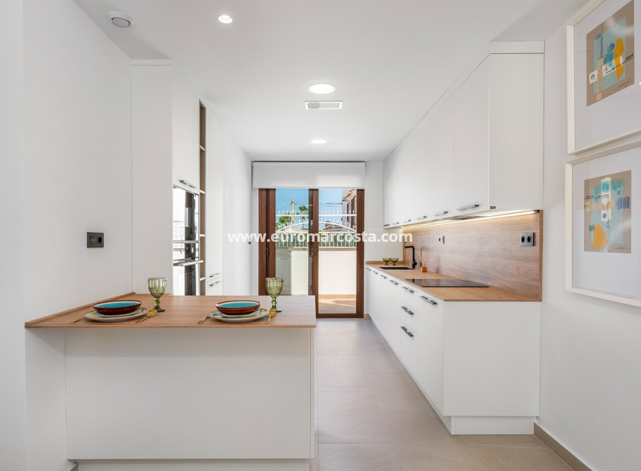 Neubauten - Bungalow - Torrevieja - TORREVIEJA