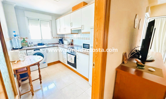 Objekte zum Wiederverkauf - Wohnung - Guardamar del Segura - Puerto Deportivo