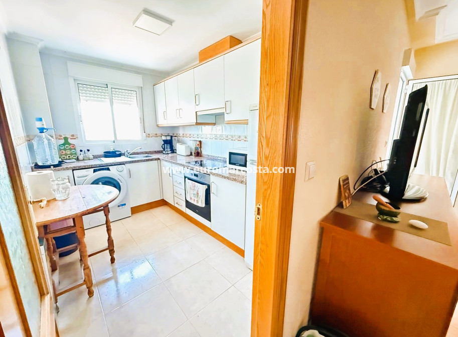 Objekte zum Wiederverkauf - Wohnung - Guardamar del Segura - Puerto Deportivo