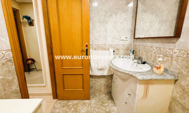 Objekte zum Wiederverkauf - Wohnung - Guardamar del Segura - Puerto Deportivo