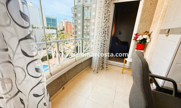 Objekte zum Wiederverkauf - Wohnung - Guardamar del Segura - Puerto Deportivo