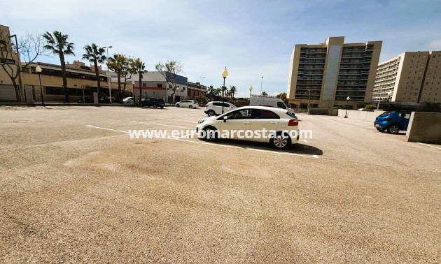 Objekte zum Wiederverkauf - Wohnung - Guardamar del Segura - Puerto Deportivo