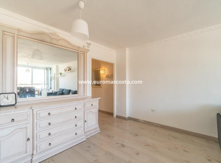 Sale - Apartment / flat - Torrevieja - TORREVIEJA