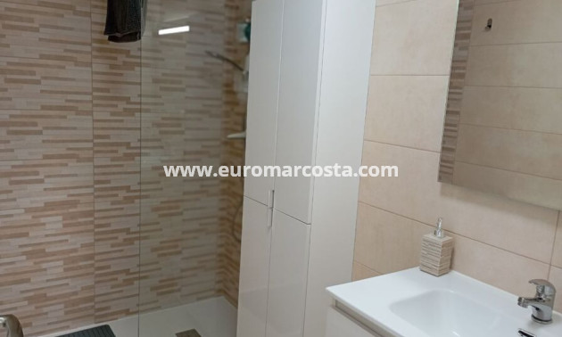 Sale - Townhouse - Daya Vieja