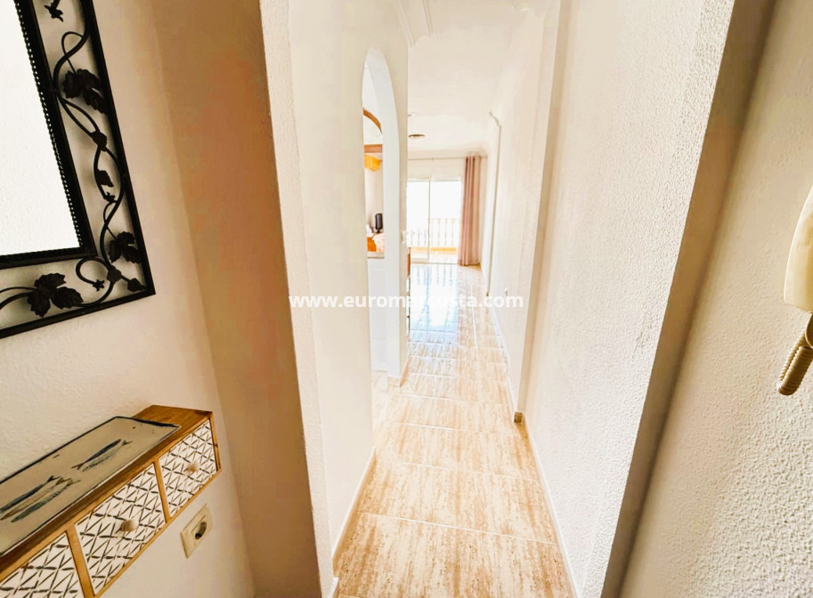 Sale - Apartment / flat - Guardamar del Segura