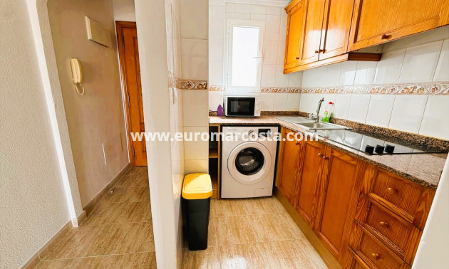 Sale - Apartment / flat - Guardamar del Segura