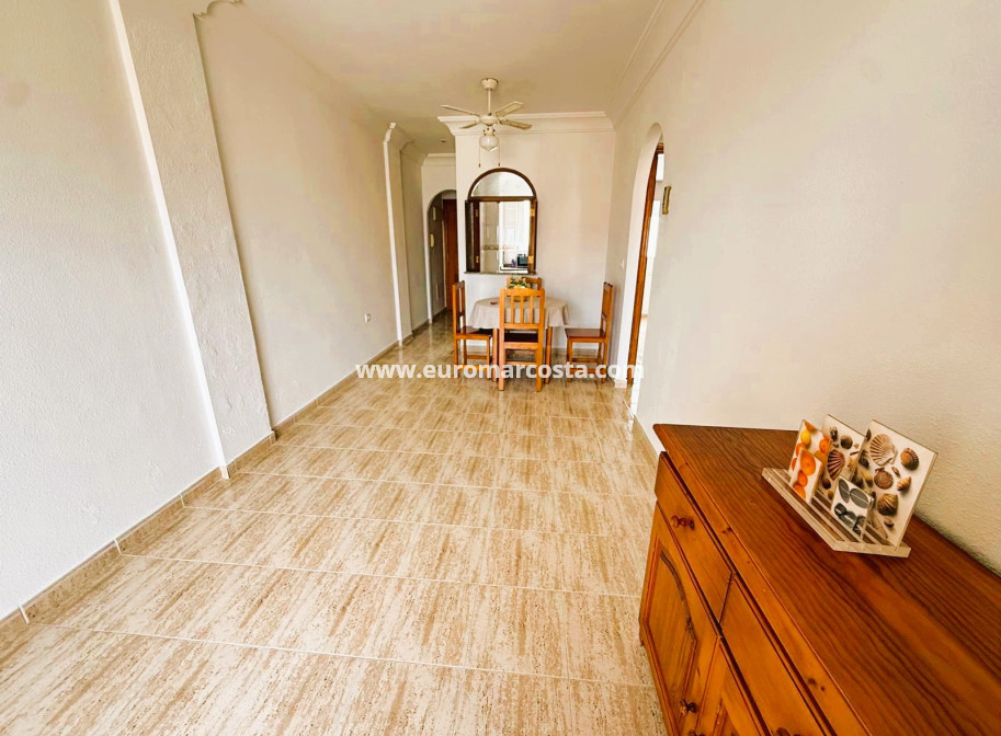 Sale - Apartment / flat - Guardamar del Segura